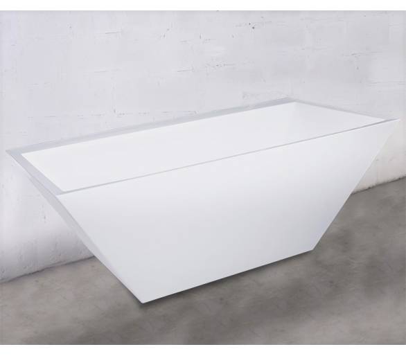 Окремо стоїть баня Fancy Marble Едуарда