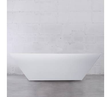 Окремо стоїть баня Fancy Marble Едуарда