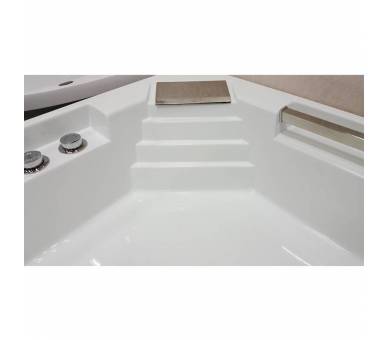 Гідромасажна ванна VERONIS VG-067 150х150х62