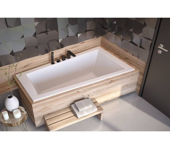 Акрилова ванна BESCO INTIMA SLIM 150х85 см.