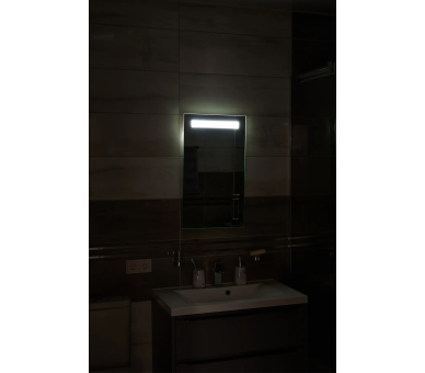 Зеркало с LED подсветкой в ванную комнату прямоугольное MR-15 Global Glass